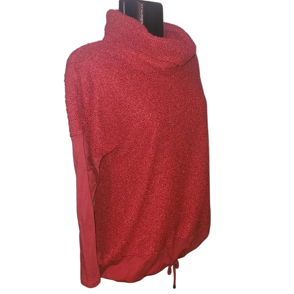 PURE Essence Red Turtleneck Sweater S - Picture 3 of 7